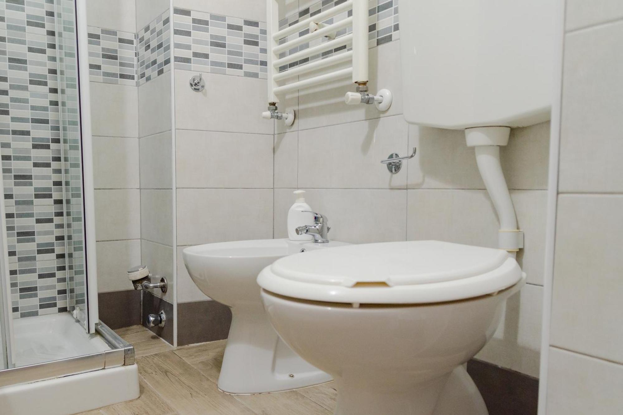 La Piccola By Happyhostorino Apartment Luaran gambar